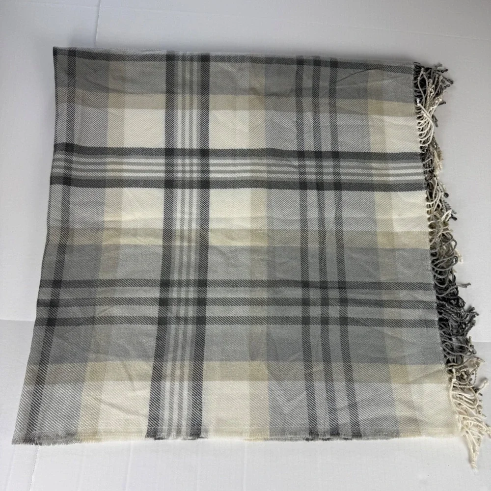 Pottery Barn Grey Beige Tan Plaid Fringe Throw Blanket 50x50 Soft Square